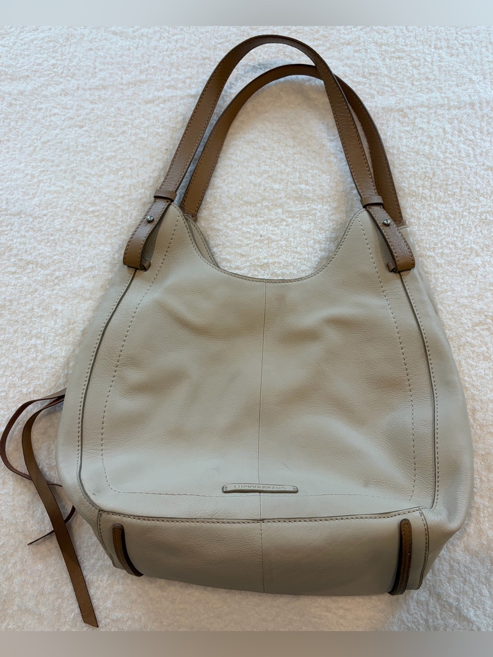 Lucky Brand Cream Leather Hobo Shoulder Bag in Light Brown Straps